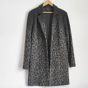 Tribal animal print, open front coat, size medium, with zippered pockets